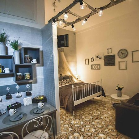 Elegant B&B - Il Vicolo Storico Salerno Dış mekan fotoğraf