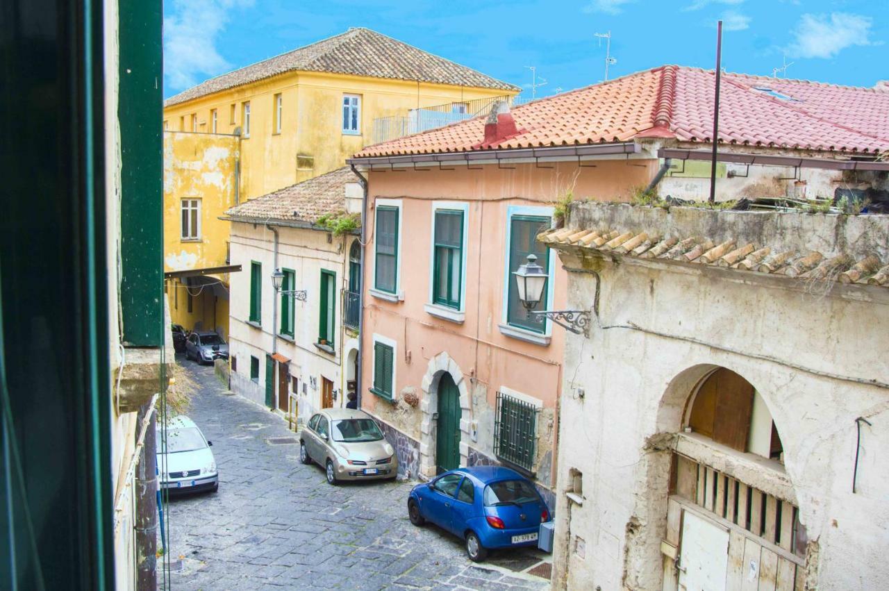 Elegant B&B - Il Vicolo Storico Salerno Dış mekan fotoğraf