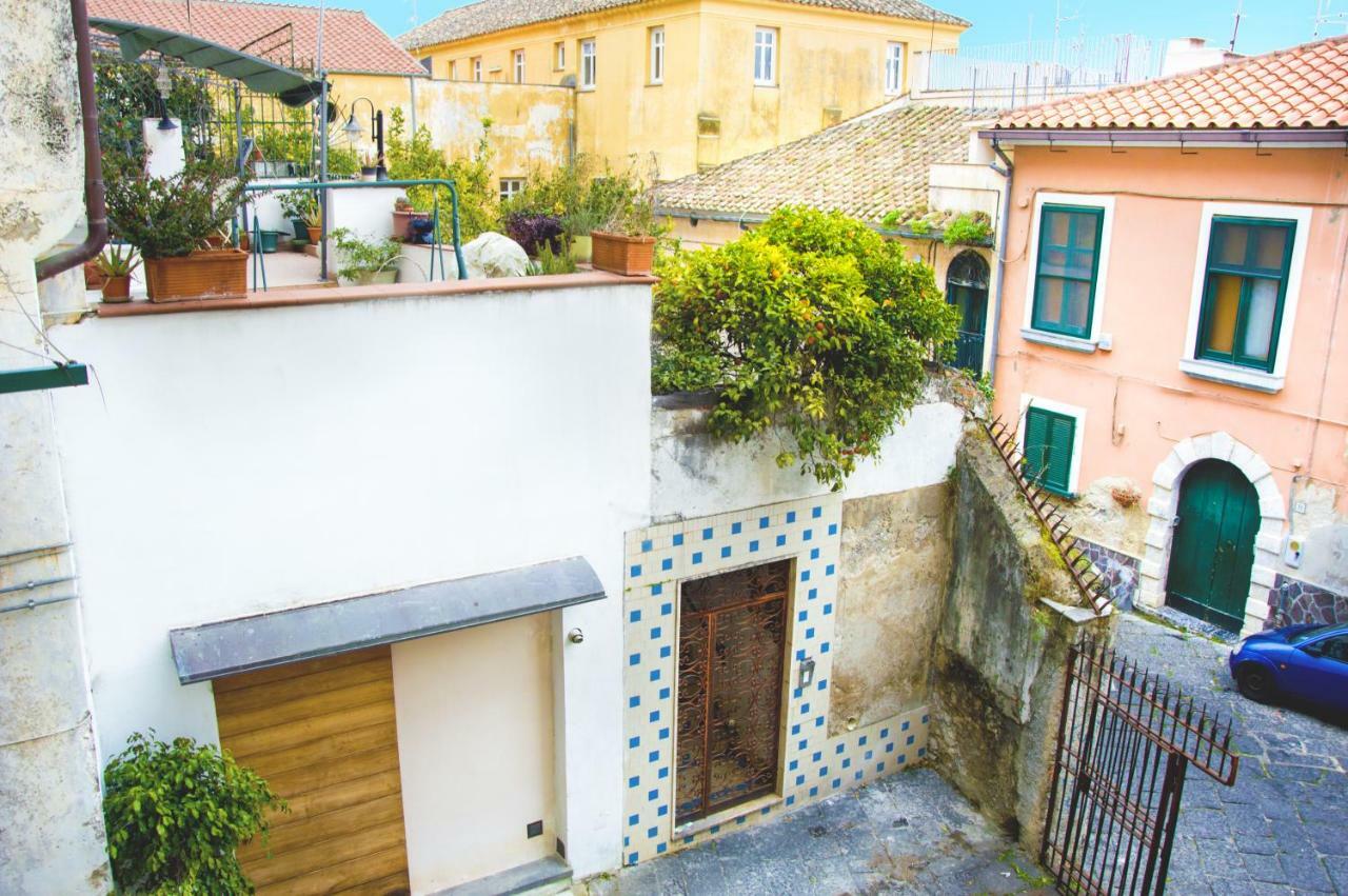 Elegant B&B - Il Vicolo Storico Salerno Dış mekan fotoğraf