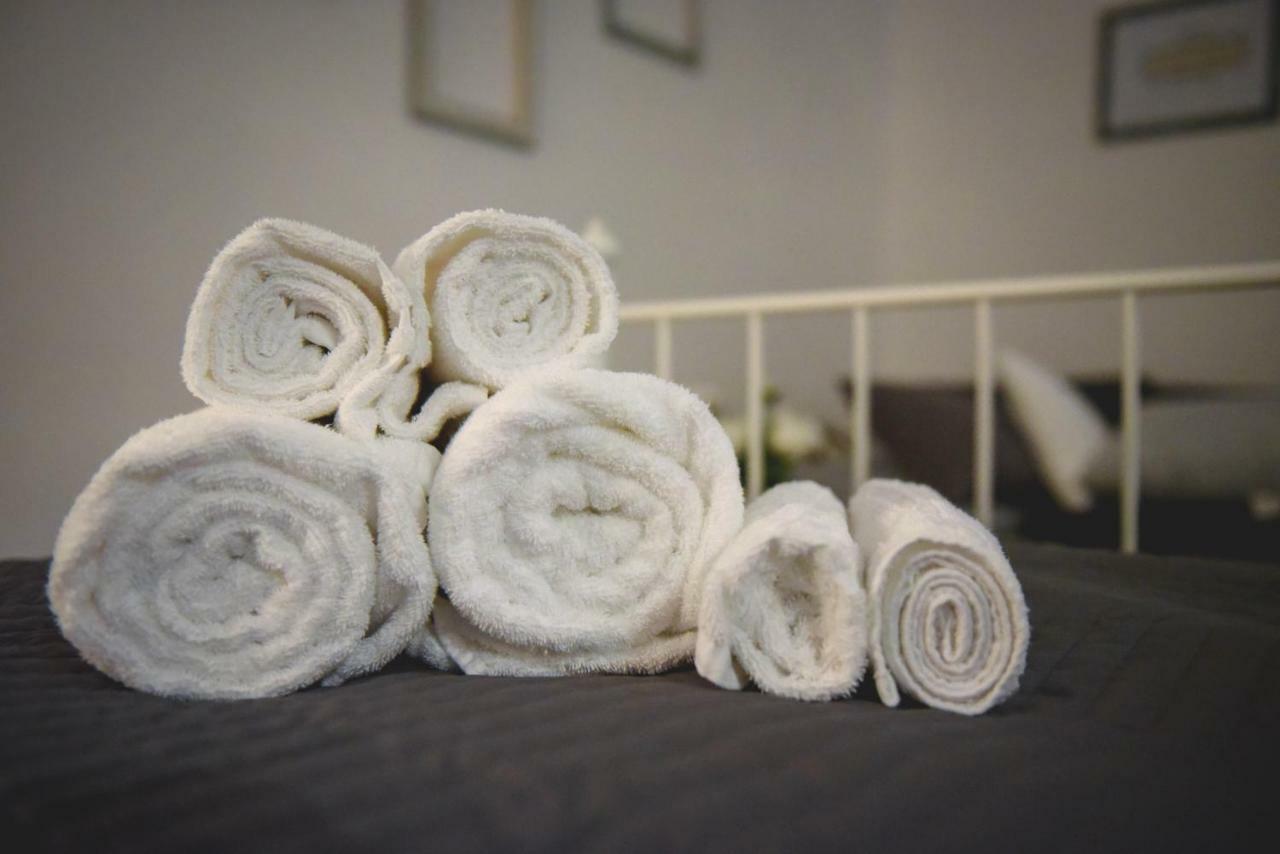 Elegant B&B - Il Vicolo Storico Salerno Dış mekan fotoğraf